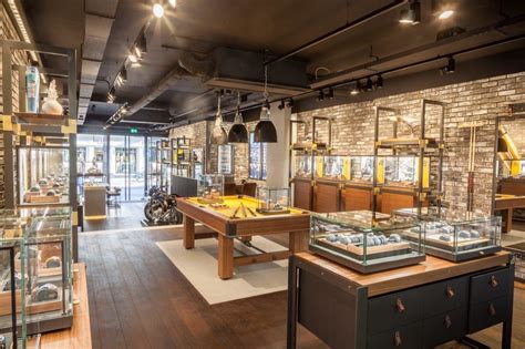 breitling amsterdam vacatures|BREITLING zoekt een Sales Associate (m/f/x) in Amsterdam.